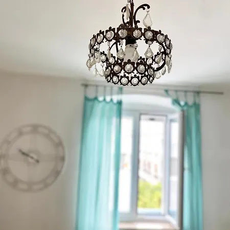 Evelina Apartamento *